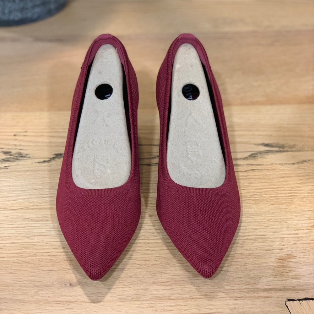 Vivaia Pointed Toe Red Wedge *Never Worn* - Picture 2 of 4